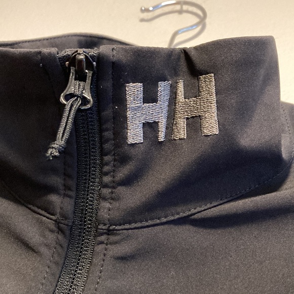 Helly Hansen Paramount Series Soft-Shell Jacket, Velvet-y Interior, Size M - Picture 4 of 9